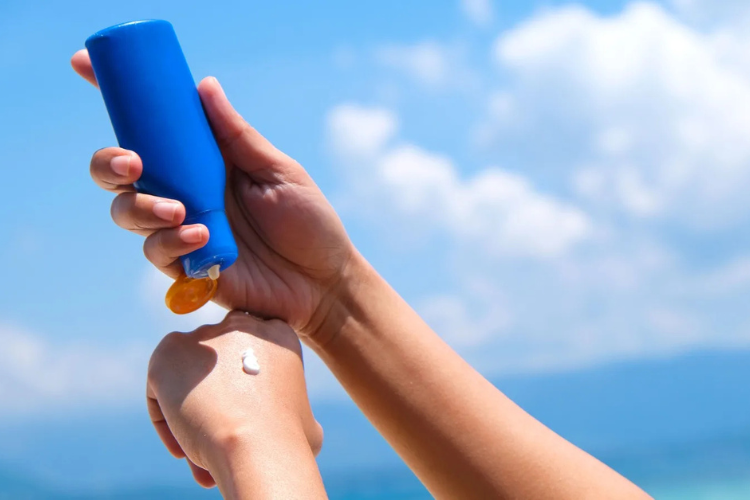 خرید ضد آفتاب بر اساس نوع پوست